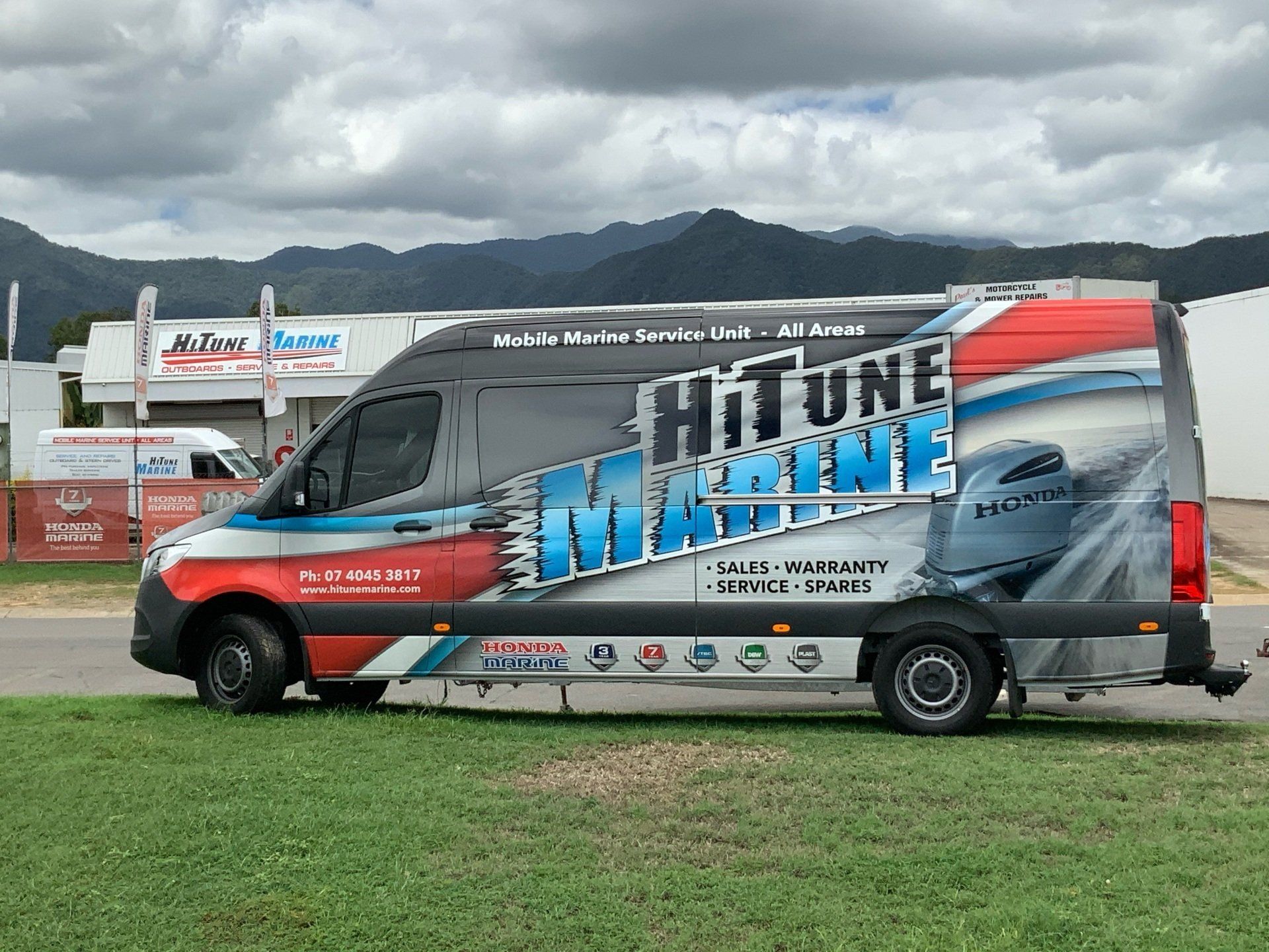 HiTune Marine Mechanic — Boat Servicing & Repairs In Cairns, QLD