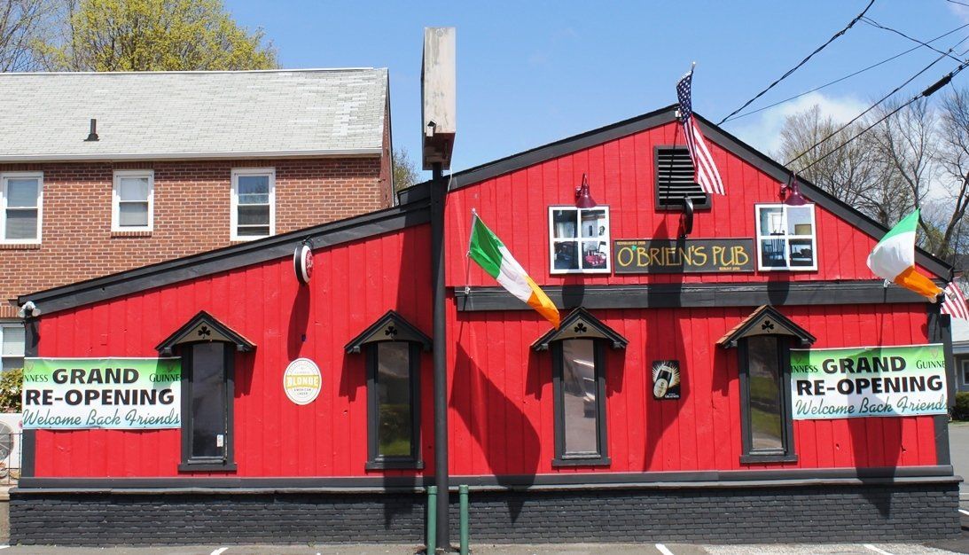 O'Brien's Exterior Grand Re-opening 2015