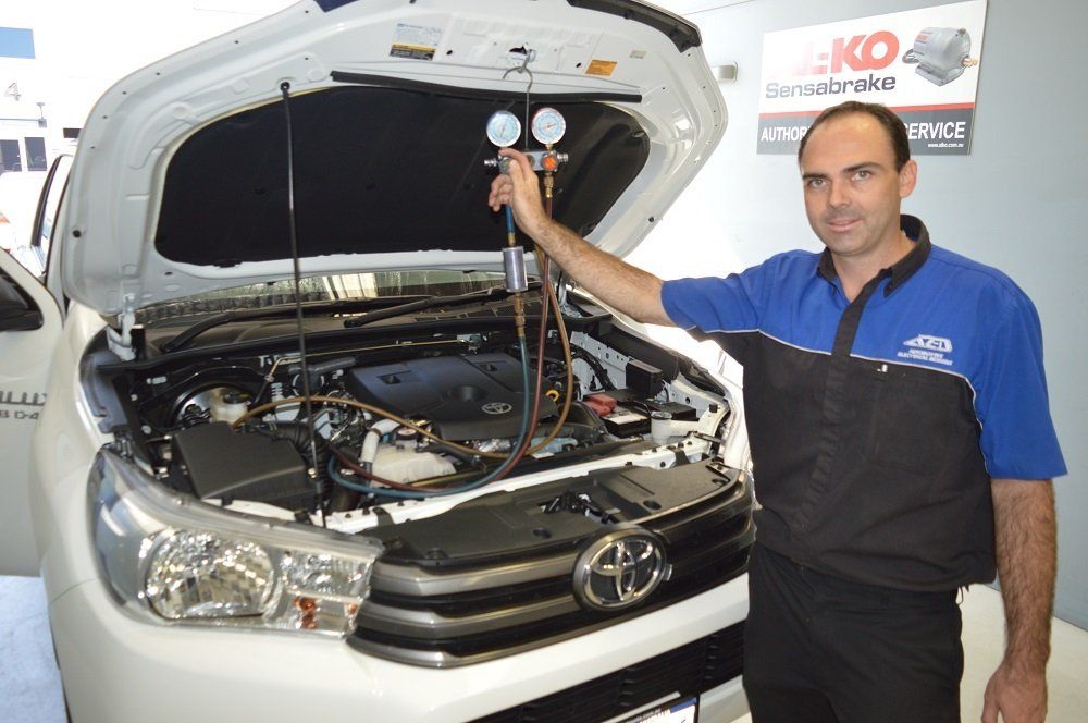 Air Con Service and Re-gas for Toyota Hilux