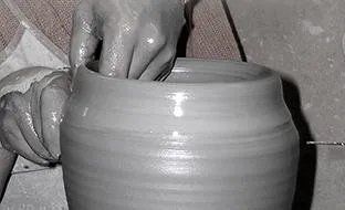 produzione artigianale maiolica