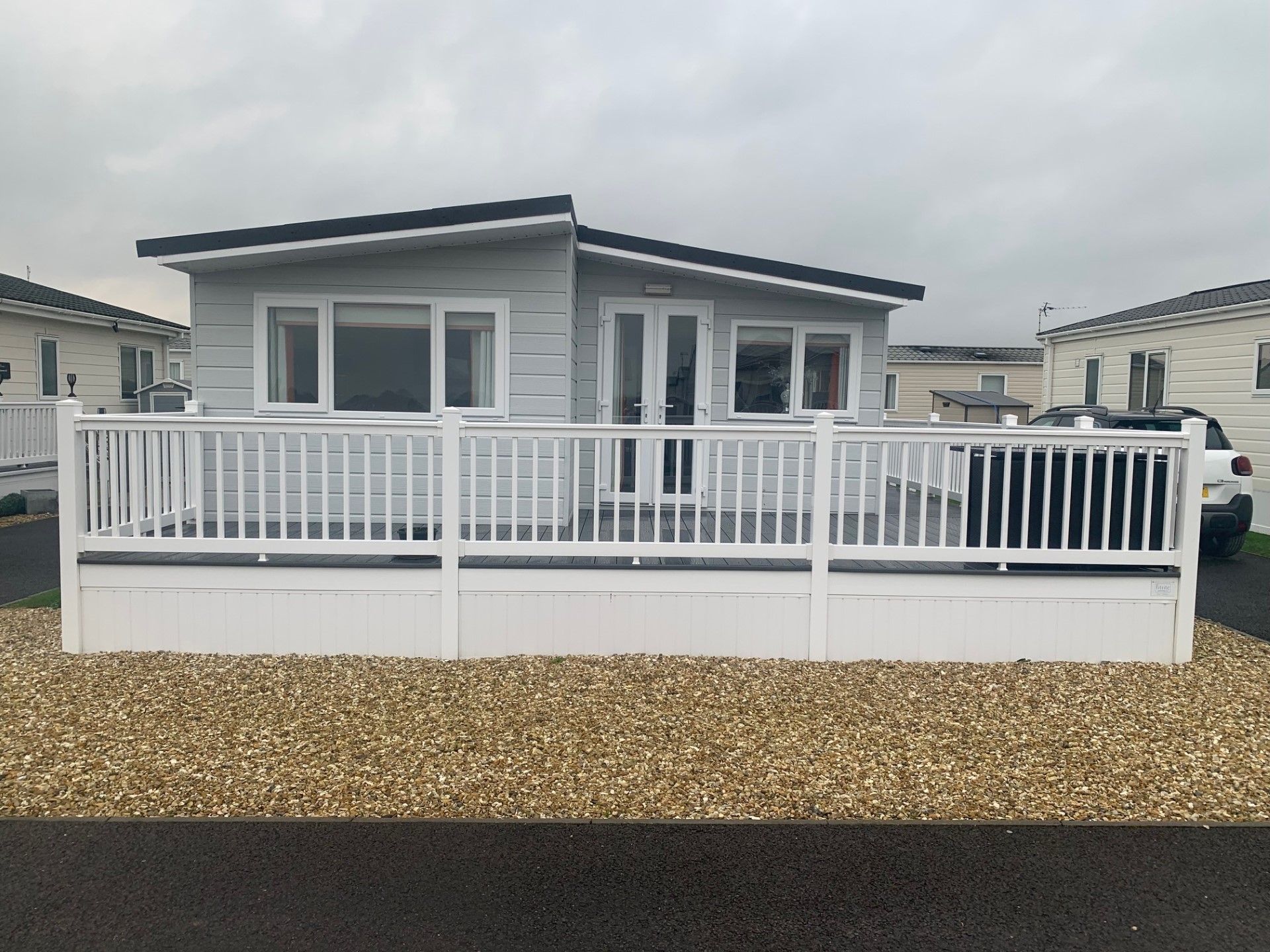 West Country Park Homes Holiday Lodge, £115,000