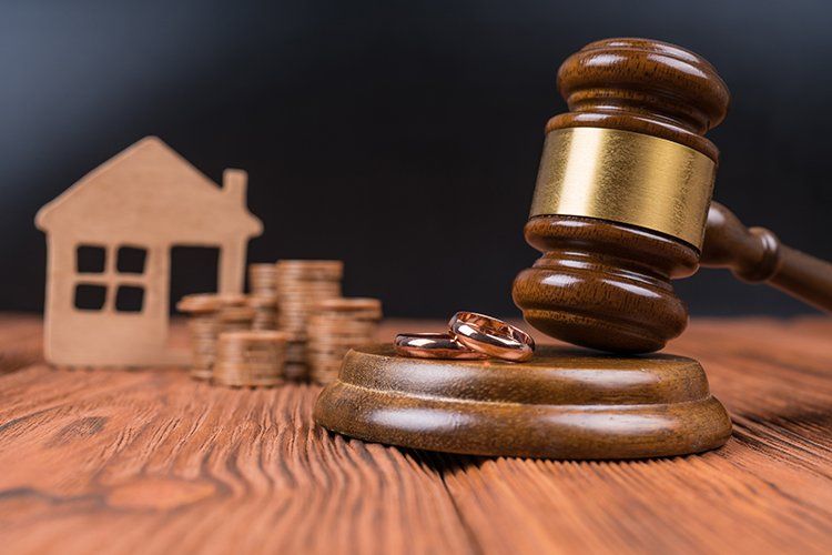 Property Division — Tampa, FL — Mark G Rodriguez PA