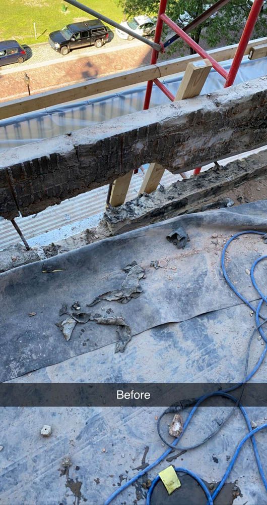 A scaffolding is sitting on top of a building under construction.