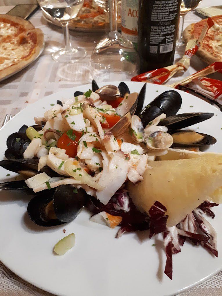 RISTORANTE PIZZERIA LA MONELLA