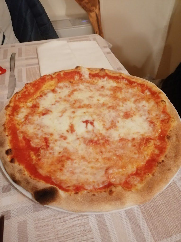 RISTORANTE PIZZERIA LA MONELLA