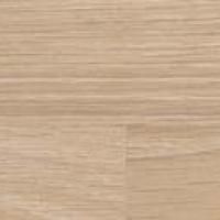 Et nærbillede af et stykke træ, der viser træets struktur.