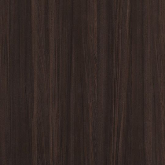 Et nærbillede af en mørkebrun trækornstekstur.