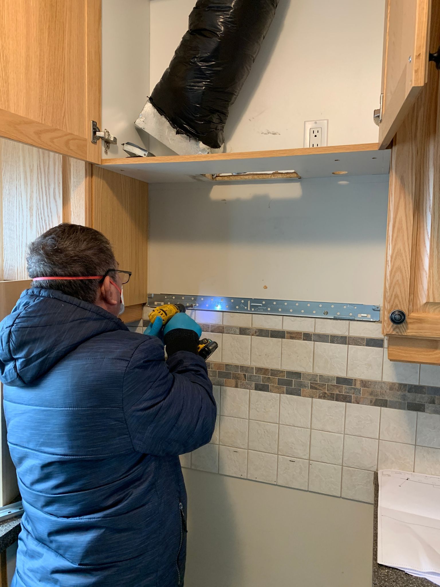 Installation of Microwave