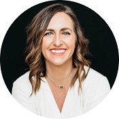 Cari Martin headshot