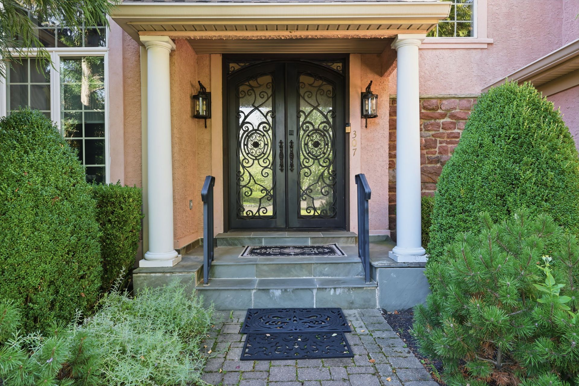 307 Lyon Circle, Doylestown PA 18902