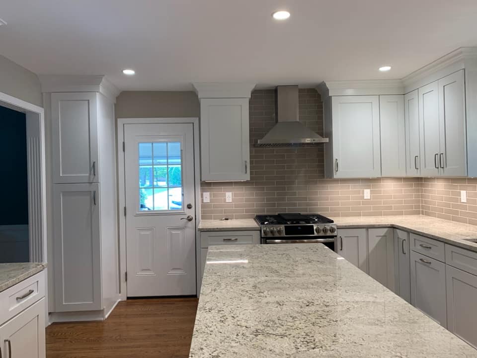 SB Home Renovations - Creekview Kitchen