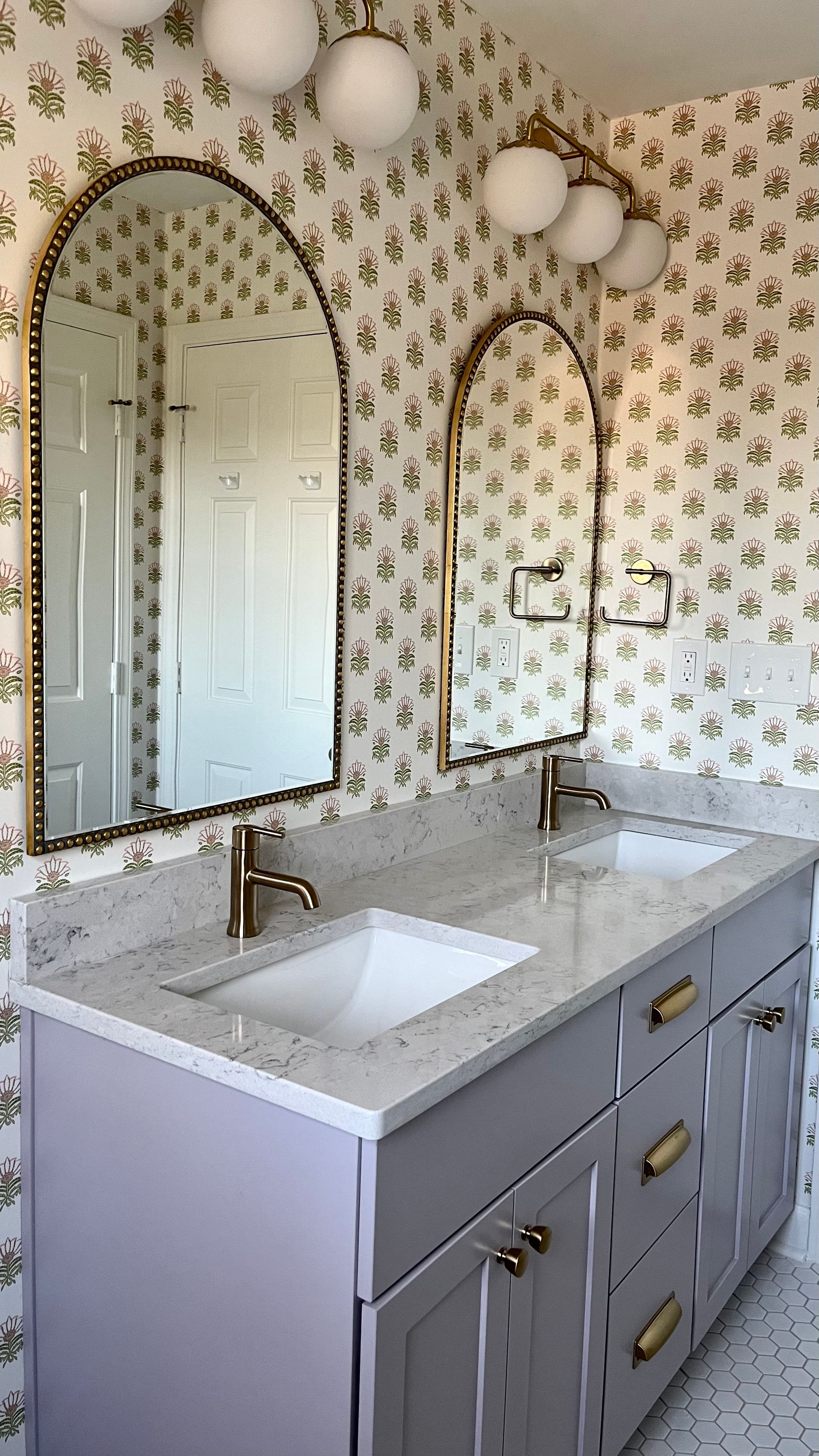 Countertop Showdown: Quartz vs. Granite vs. Butcher Block
