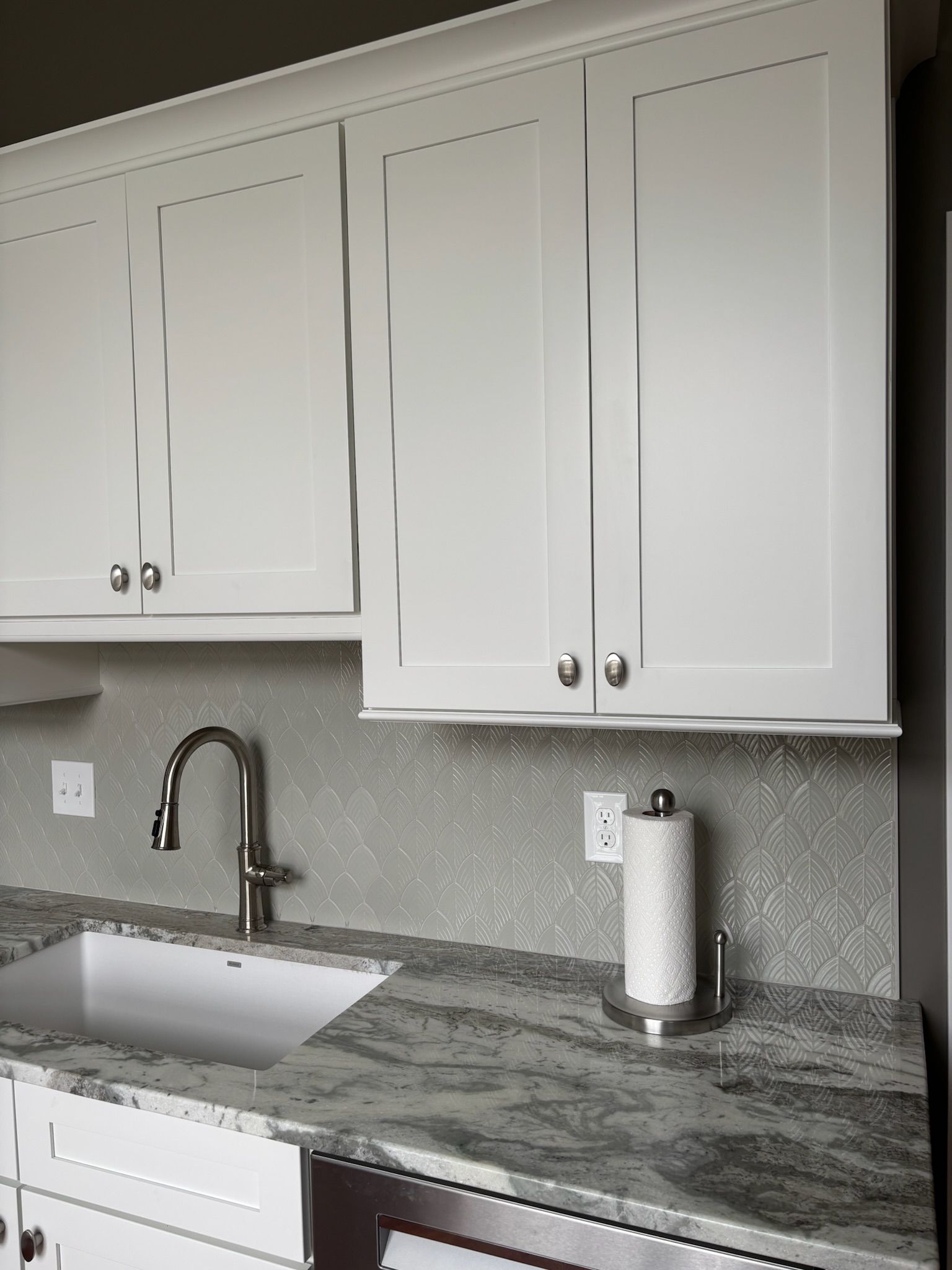 Shaker Cabinets in Glacier with Satin Nickel Knobs & Pulls