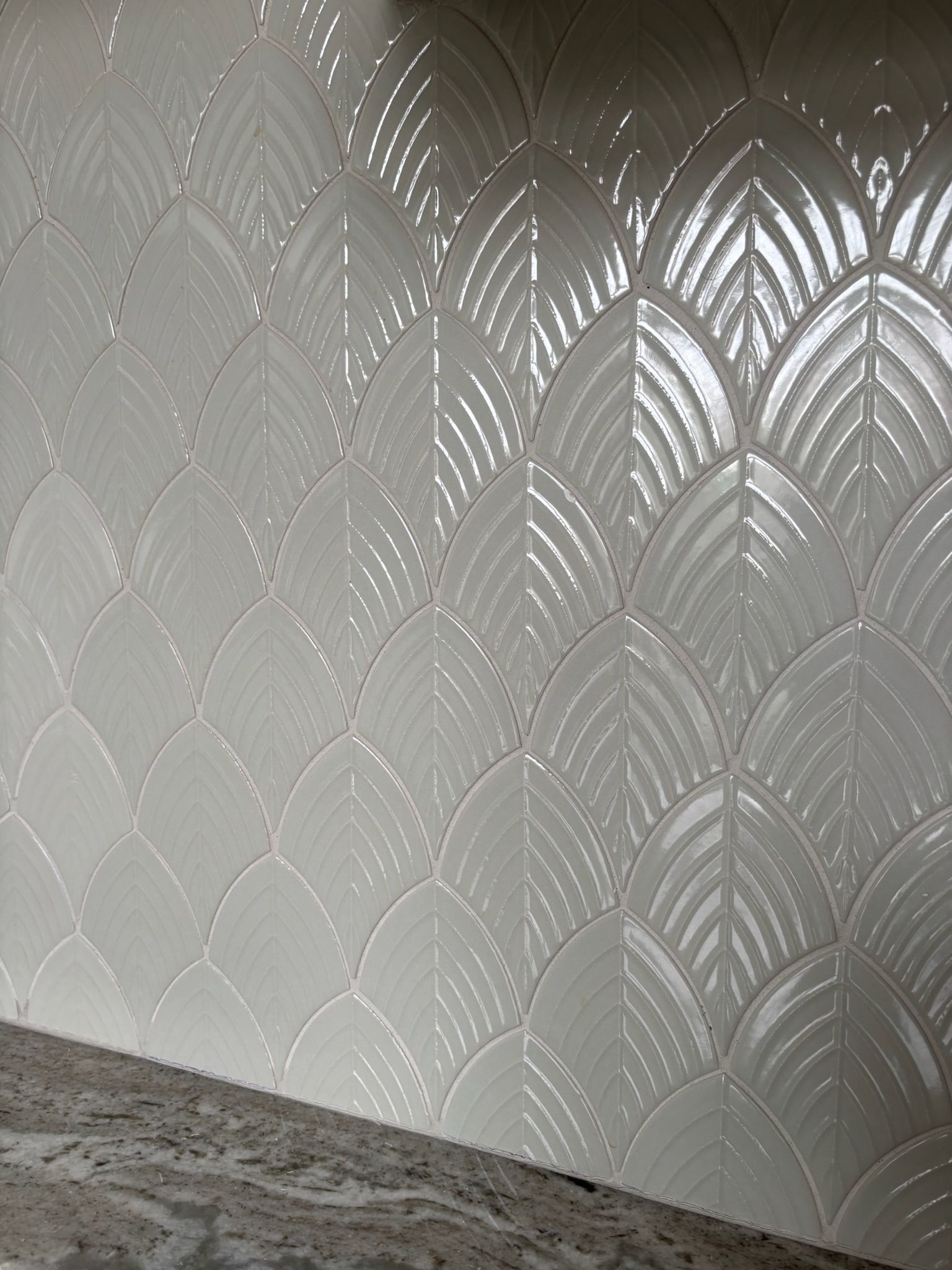 Scallop Mosaic Backsplash with Iron Color Grout