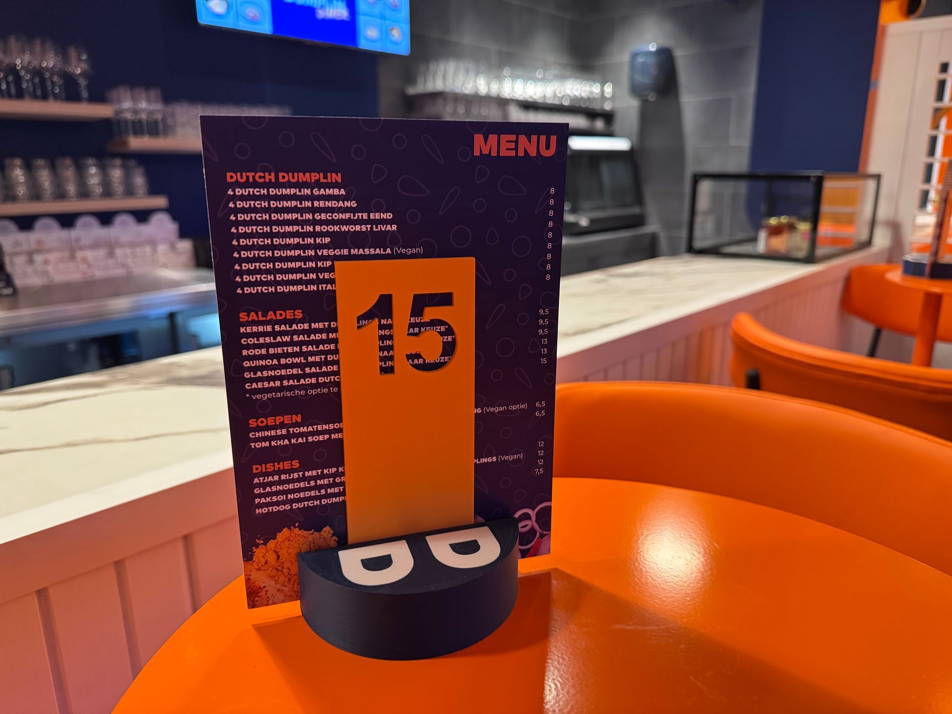 Menukaarthouder met tafelnummer – CustomCube