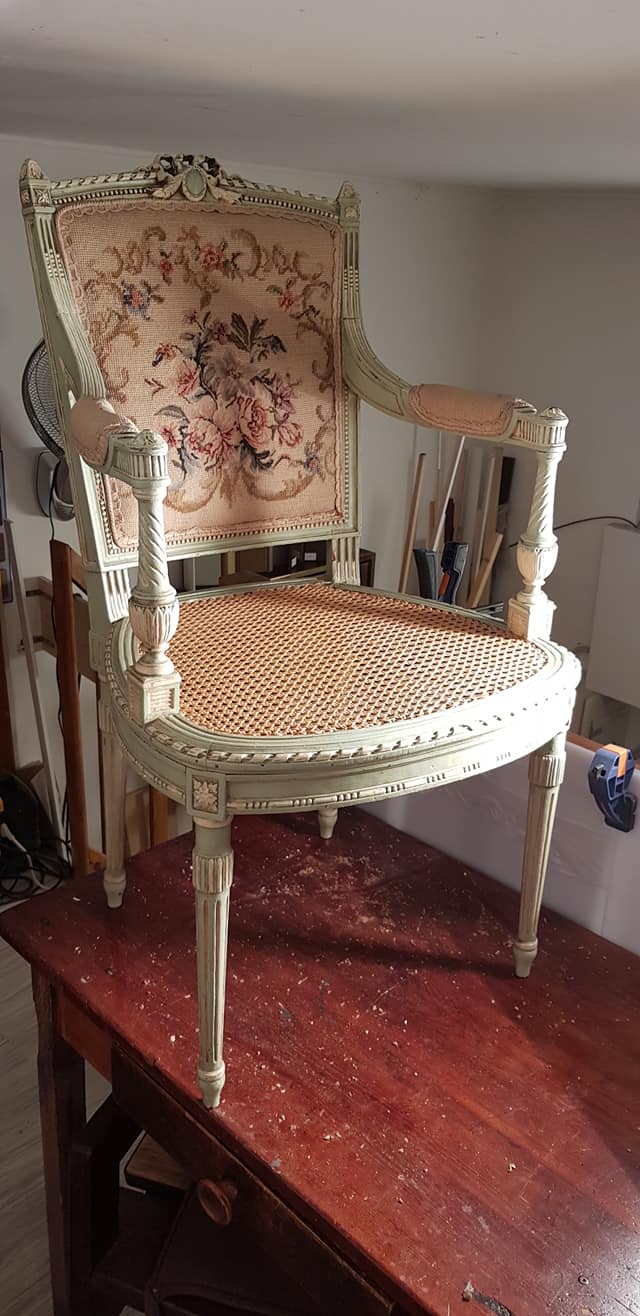 interventi di recupero e restauro di mobili Milano