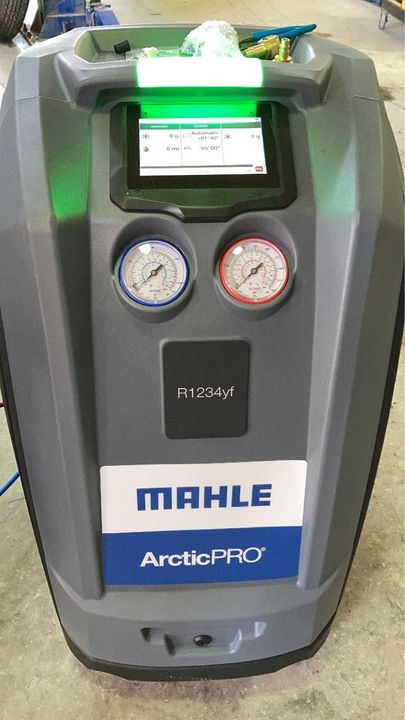 Automotive A/C Recharge Machine For Vehicle Air Conditioning Service | Eric's Auto Repair