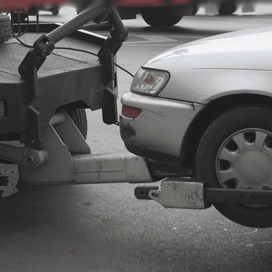 auto trainata da un carro