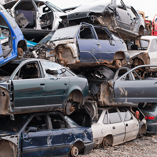 auto caricata su carro attrezzi