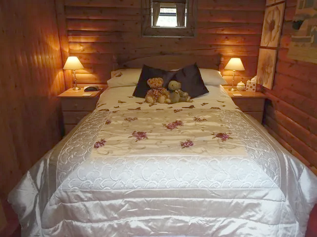 Red Kite Downstairs Double Bed