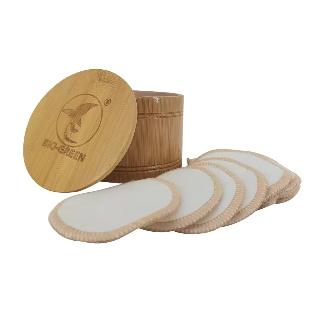 COTTON PADS IN BAMBOO TUBE