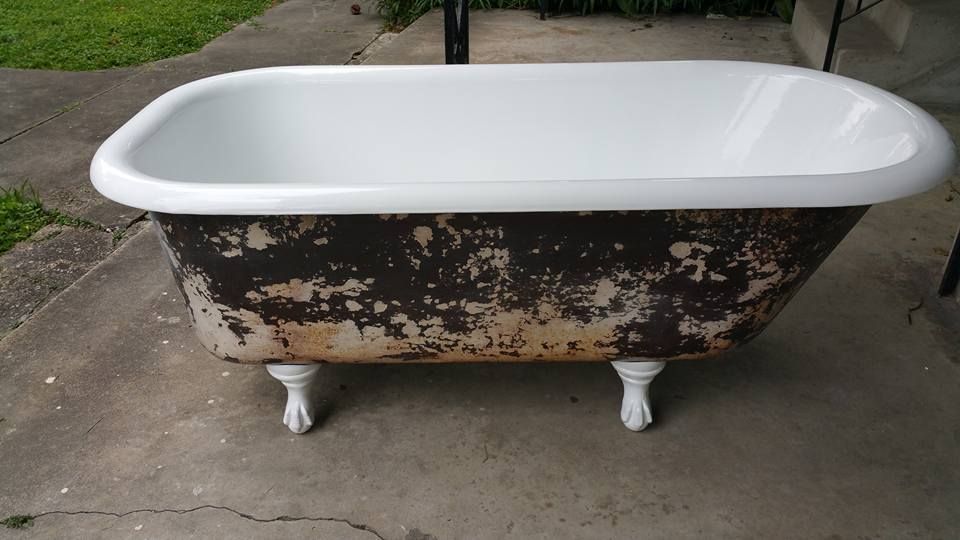 Before Clawtub Refinishing — Mandeville, LA — Premier Refinishing