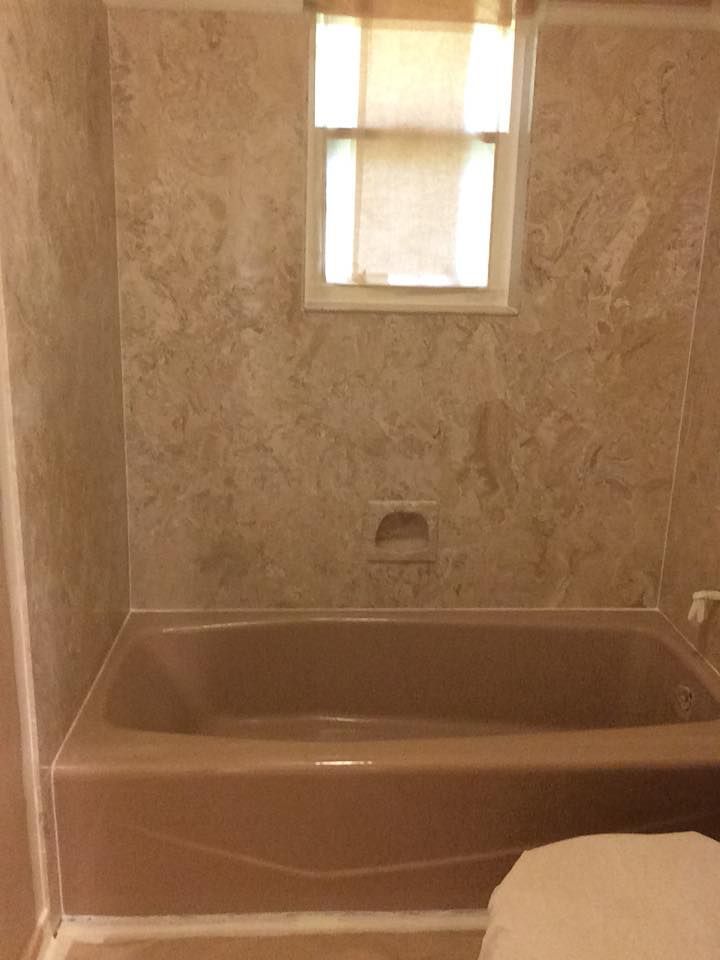 Before Renovating the Bathtub — Mandeville, LA — Premier Refinishing