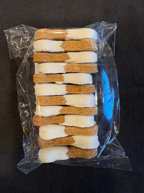 Peanut Butter Bones with yogurt - Puppy Size 1 1/2
