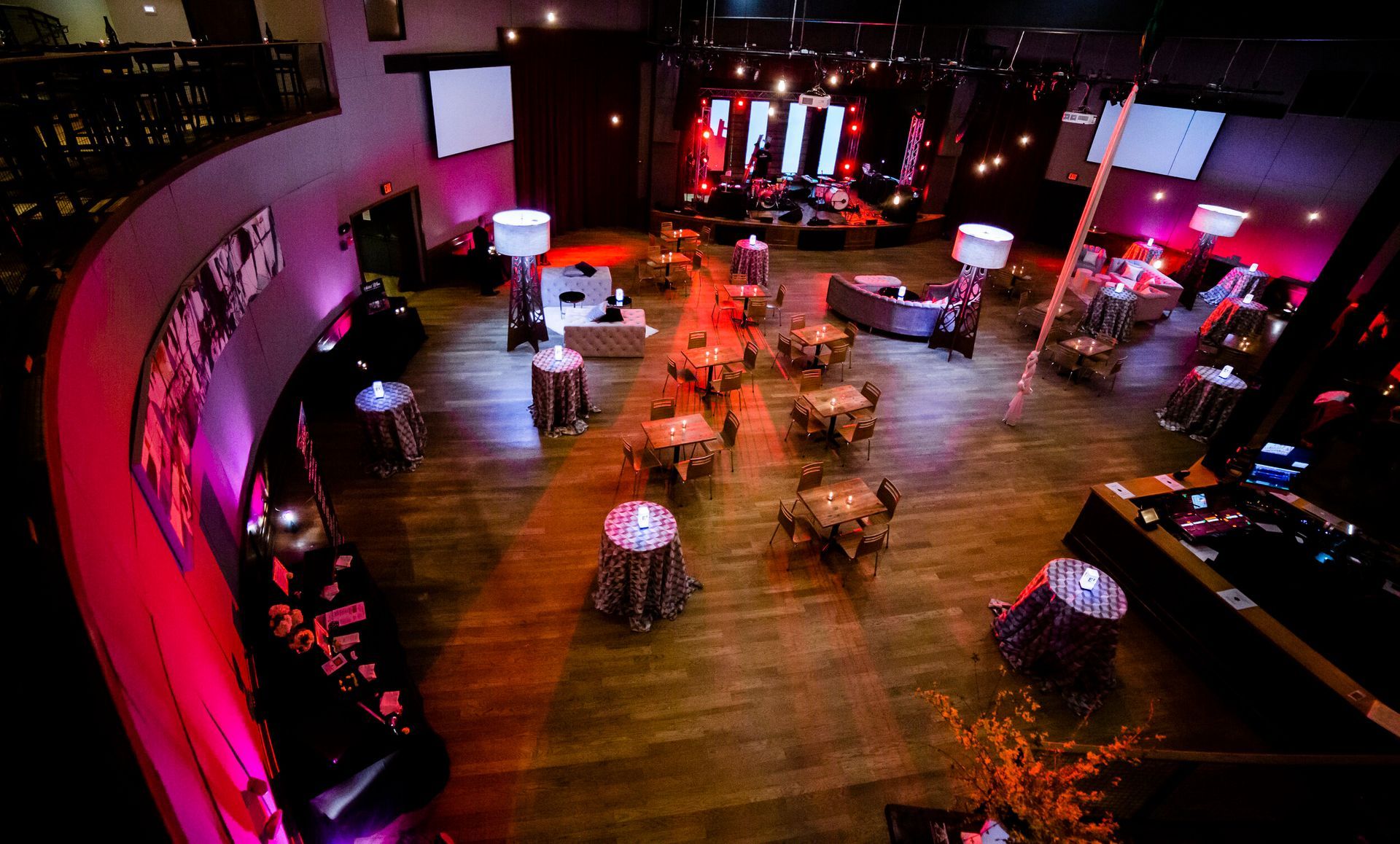 Entertain! Vendor Party 2019 aerial view of a large room filled with tables and chairs by Event Planner Nashville