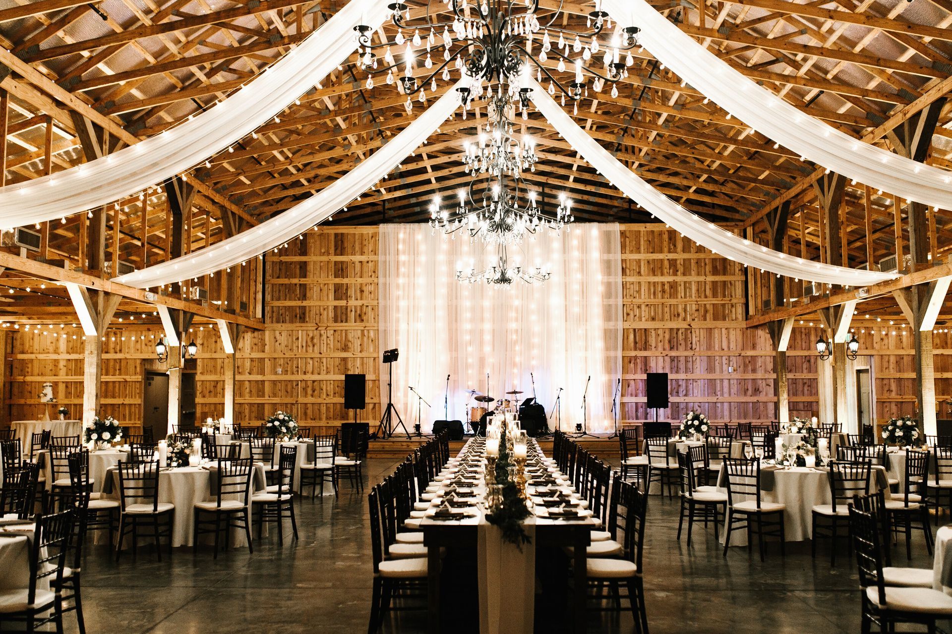 Jamie and Eric at Saddle Woods Farm by Wedding Planner Nashville