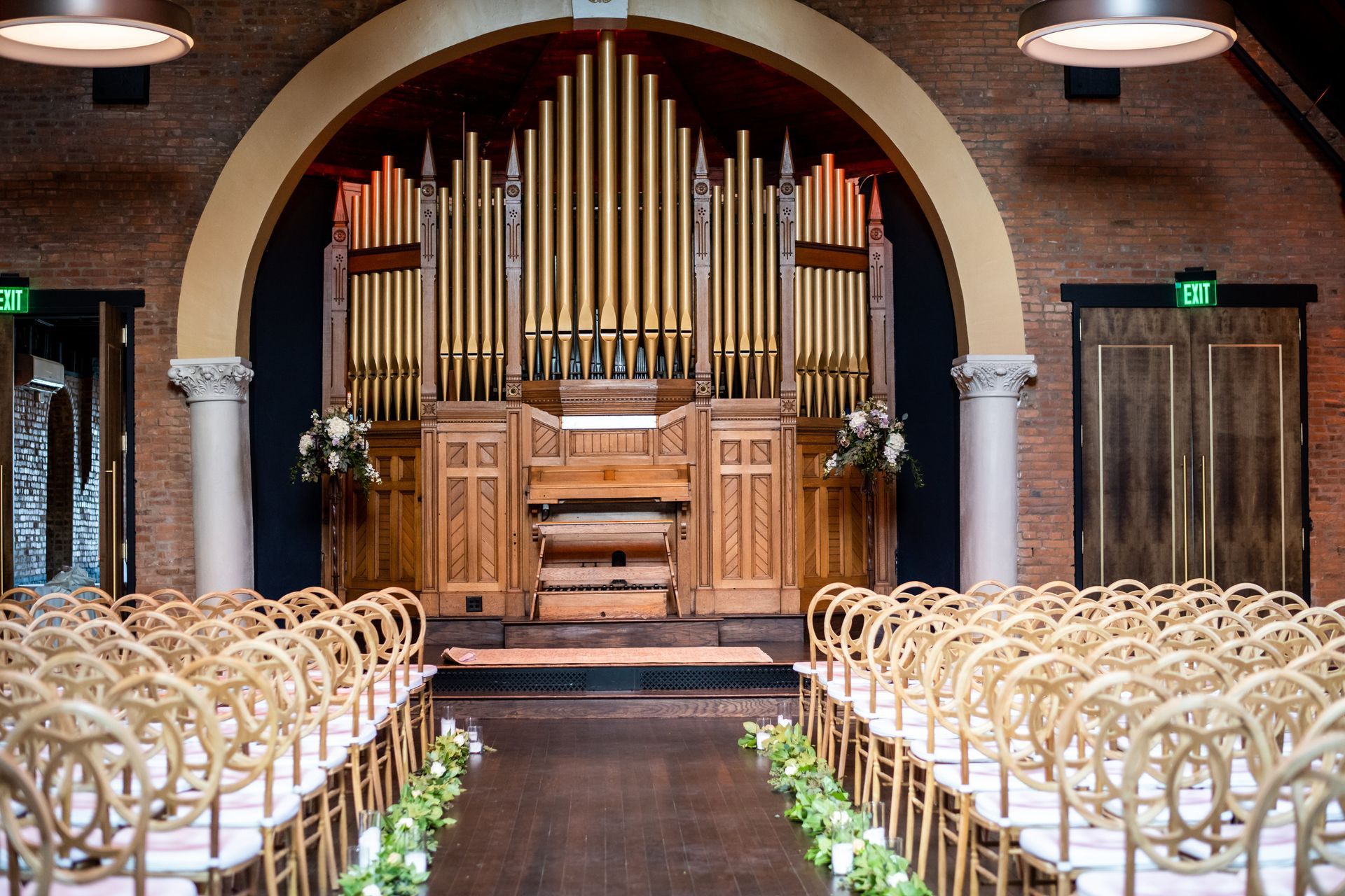 Katie and Dustin’s Wedding church with rows of chairs and an organ in the background by Wedding Planner Nashville