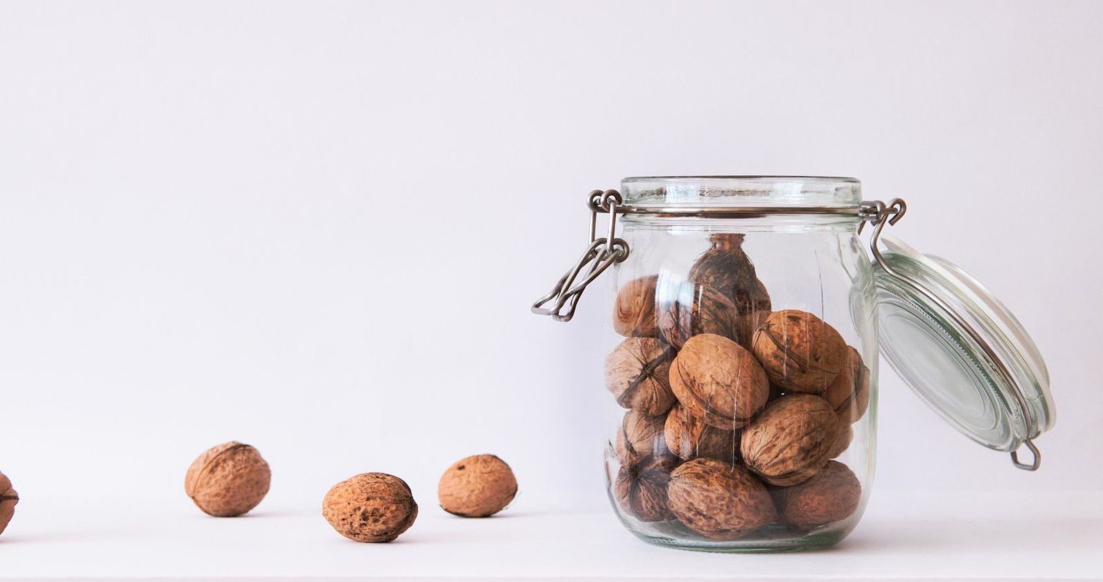 Strategy & Planing . New Business . KI . Social Marketing . E-Commere.