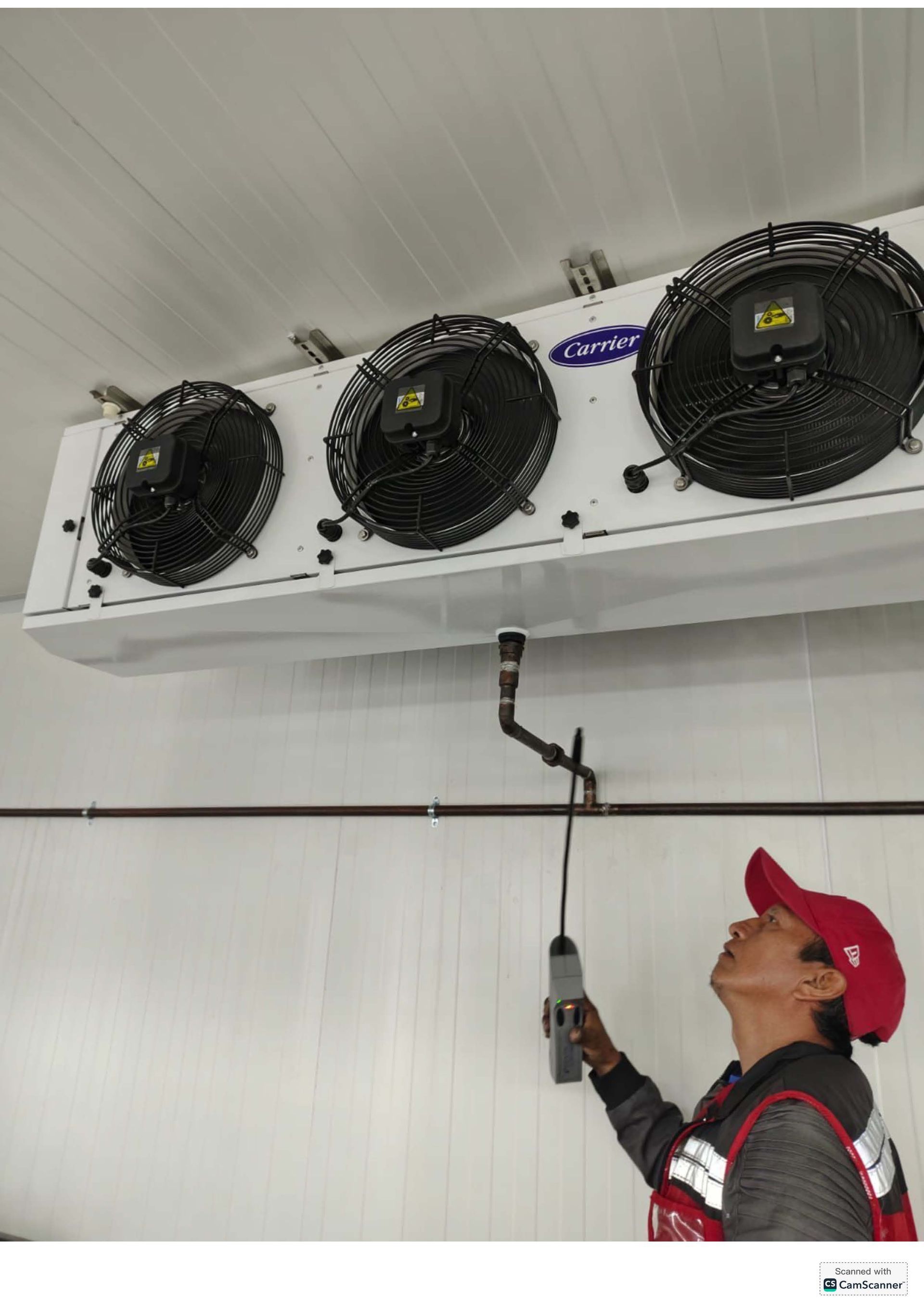 Instalaci&oacute;n de aire acondicionado industrial en azotea comercial