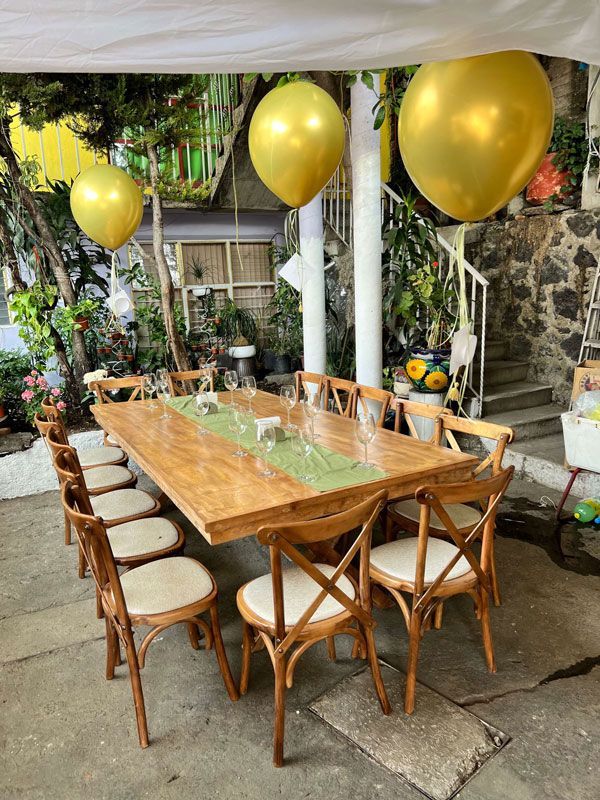 RENTA DE SILLAS Y MESAS PARA EVENTOS DOS DOS