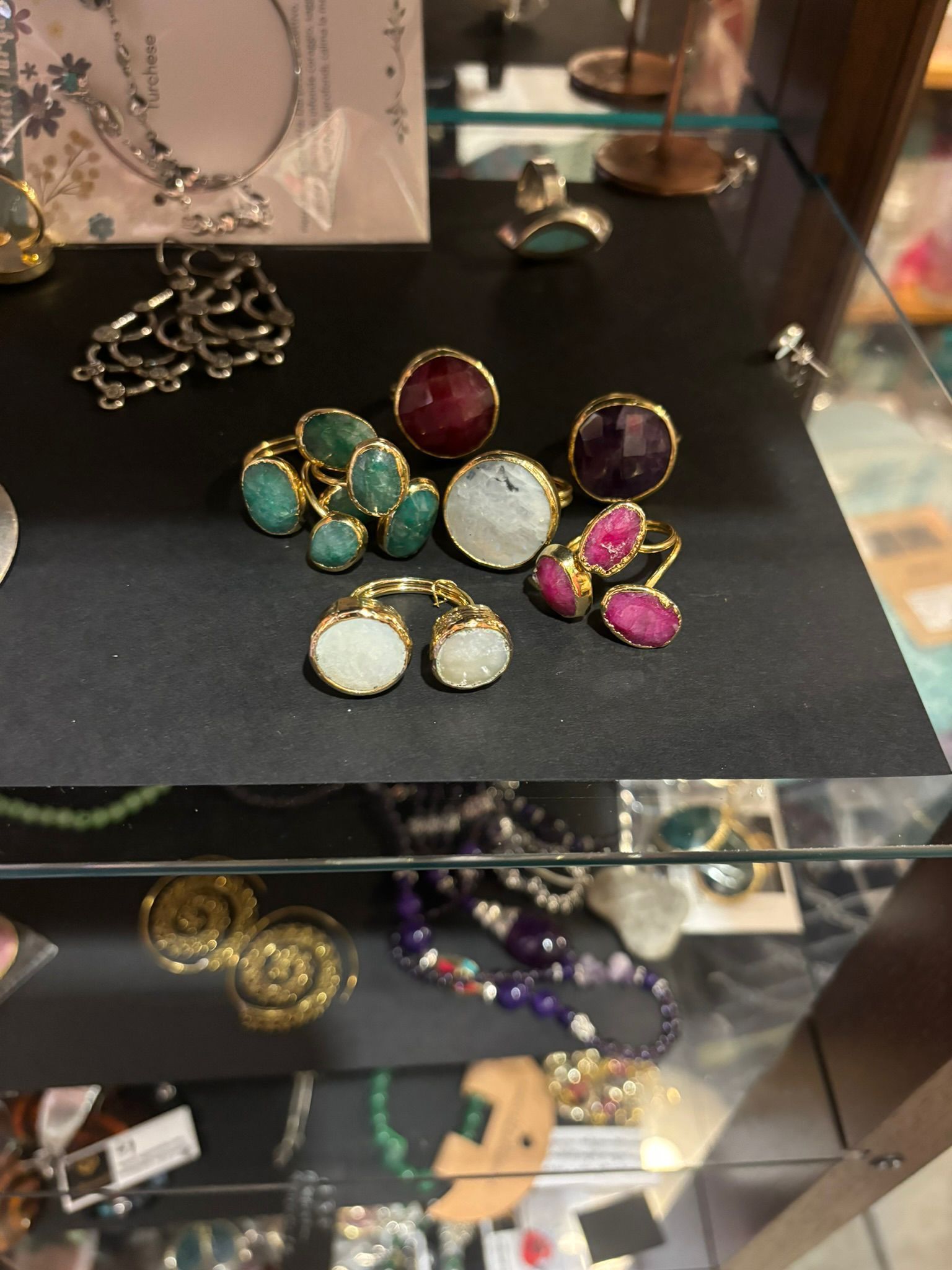 anelli artigianali con pietre La Mandragola Lerici