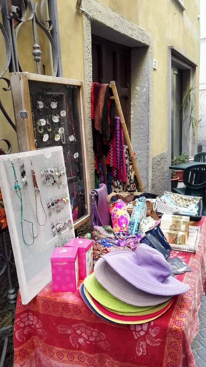 pantaloni etnici La Mandragola Lerici