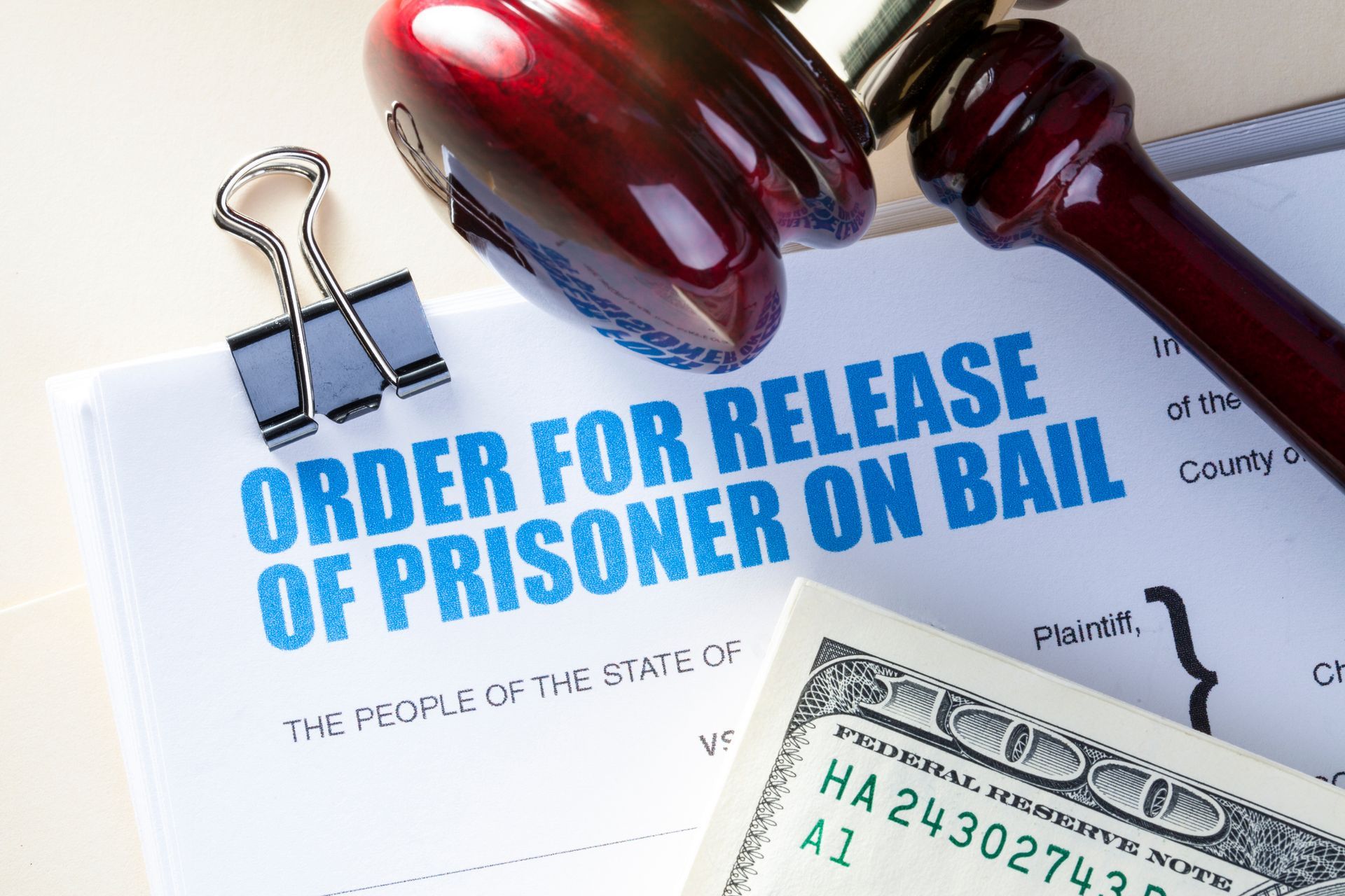 : Bail bonds service form facilitating swift jail release for criminal cases.