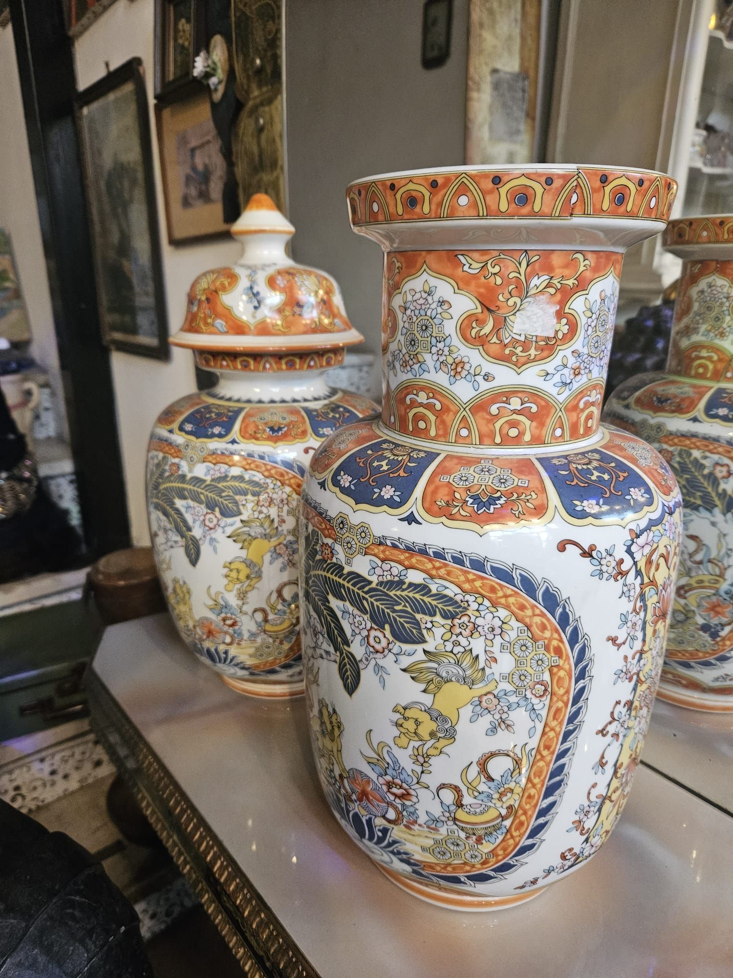 mobili e complementi d'arredo