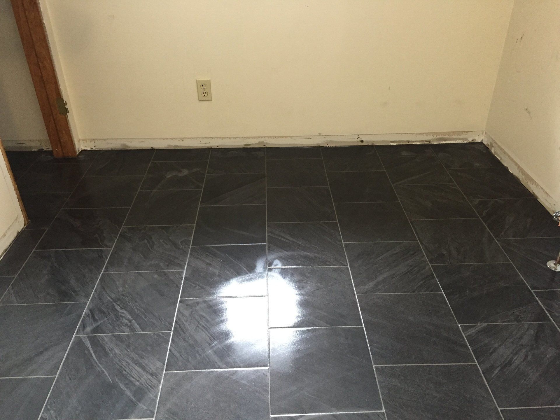 Anchor Construction & Design 9