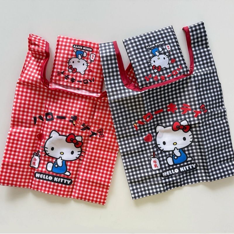 日本限定 HELLO KITTY 50週年 復古格紋口袋購物袋