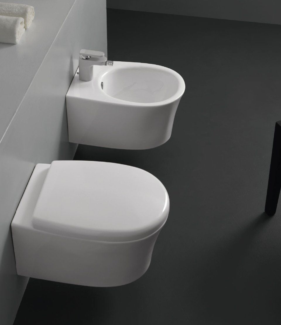 Sanitari sospesi di design