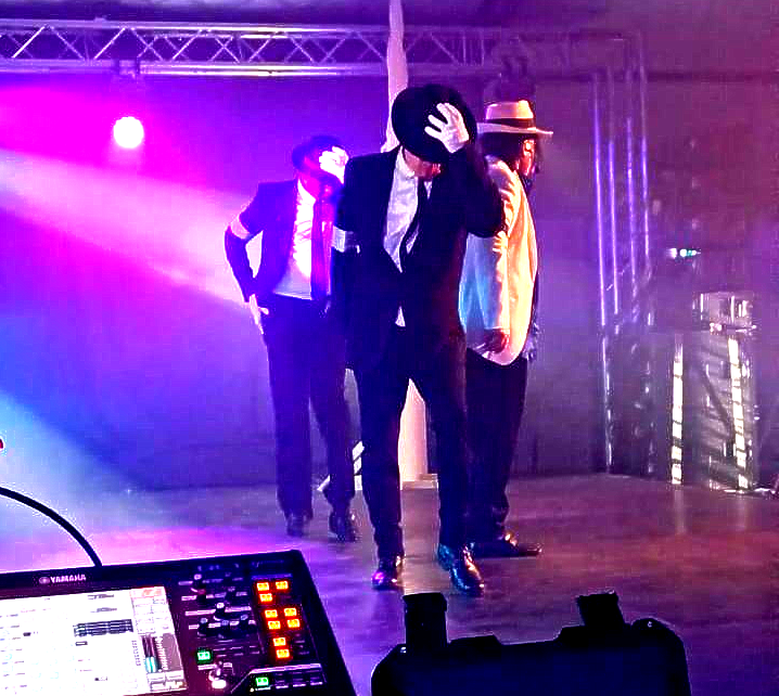 dutchmichaeljackson michaeljackson imitator look alike impersonator beat it billie jean michaeljackson look alike nederlandse ,michaeljackson holland niels vennegoor beat it thriller