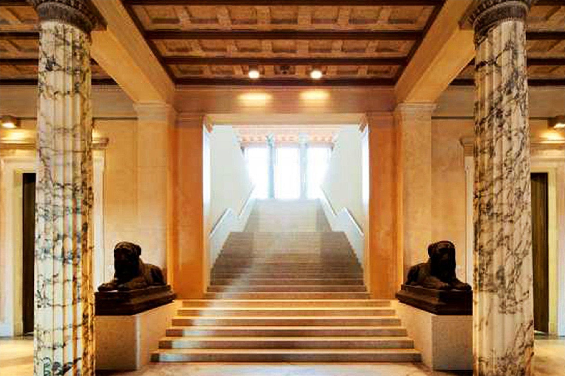 FLORIS Partner Location Neues Museum Berlin