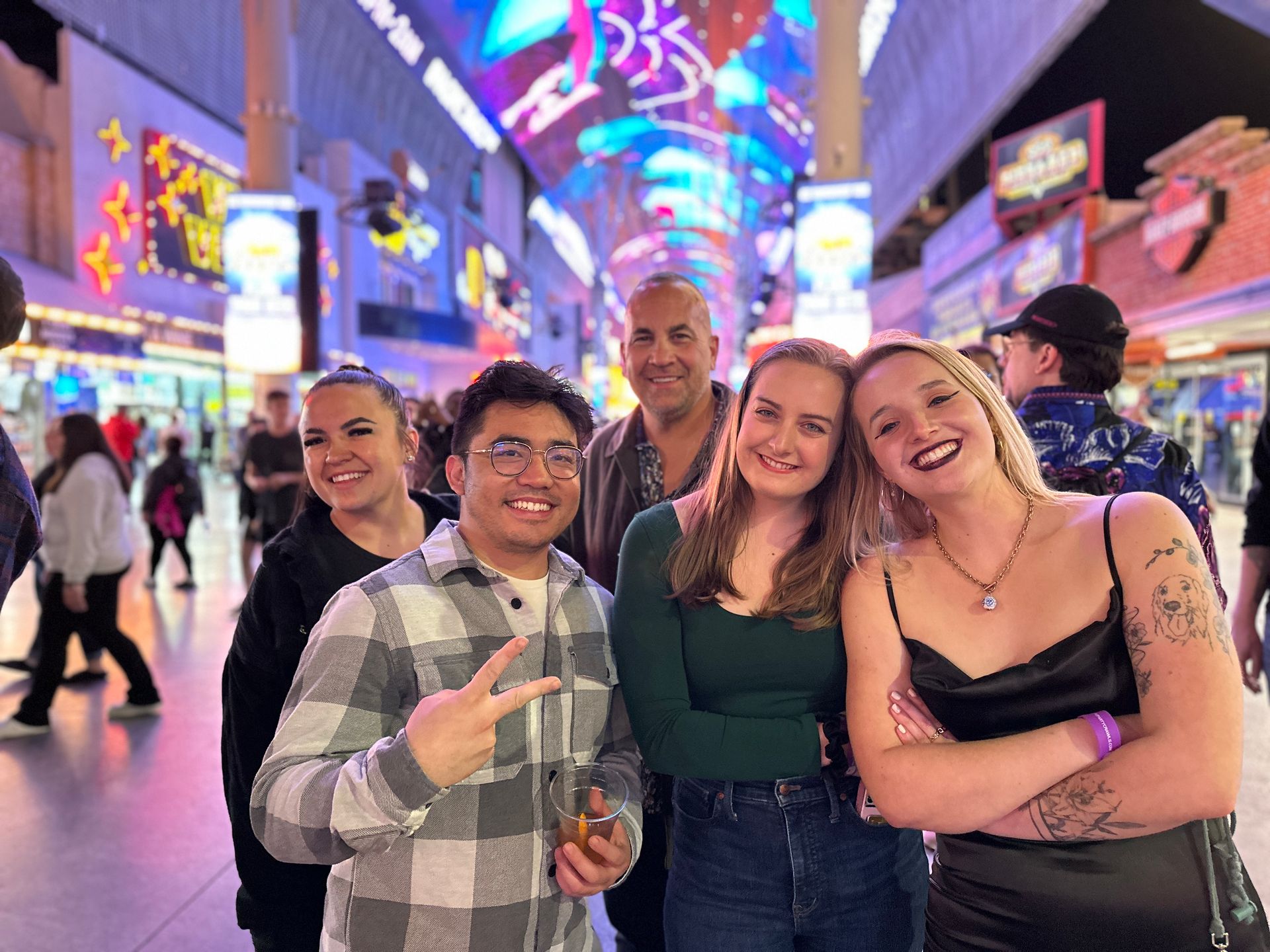 Dive into the Fremont Street bar crawl and connect with amazing new friends! Don't miss out on this unforgettable experience!