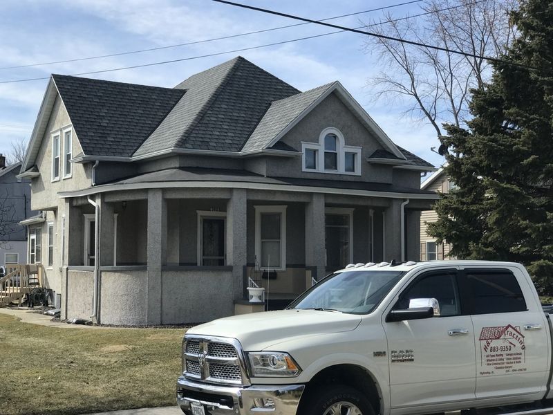 White Truck — Oglesby, IL — H & S Contracting Inc.