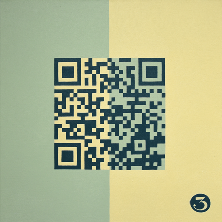 Türkisfarbener QR-Code auf gelb und grünem Hintergrund, der mit einem Animierten Text verlinkt ist, der von der Demokratie handelt.