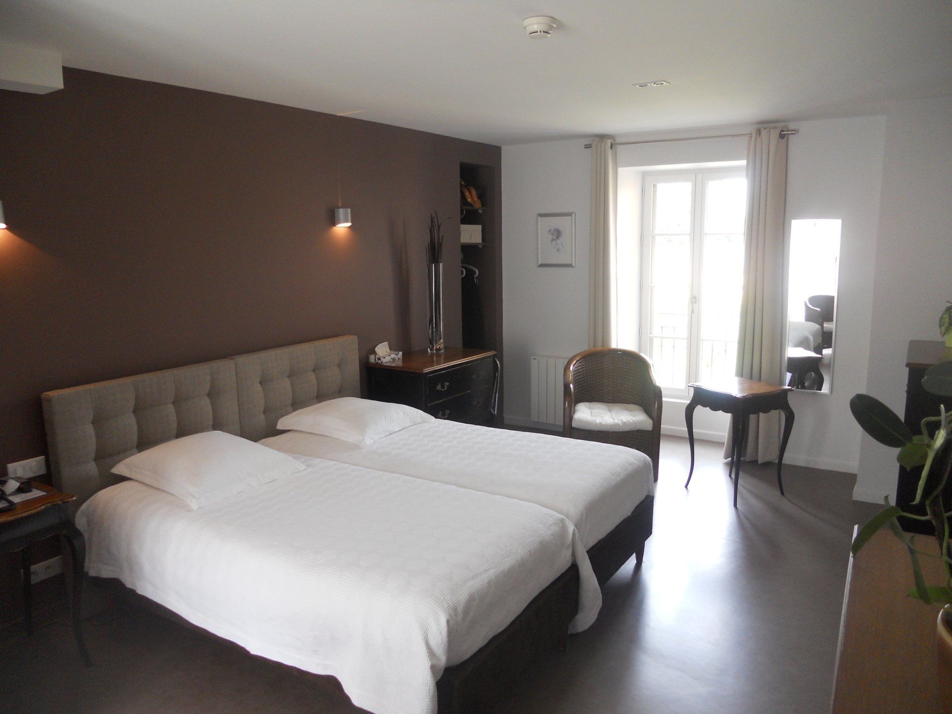 Hotel St Aubin Le Mans Classic Accommodation