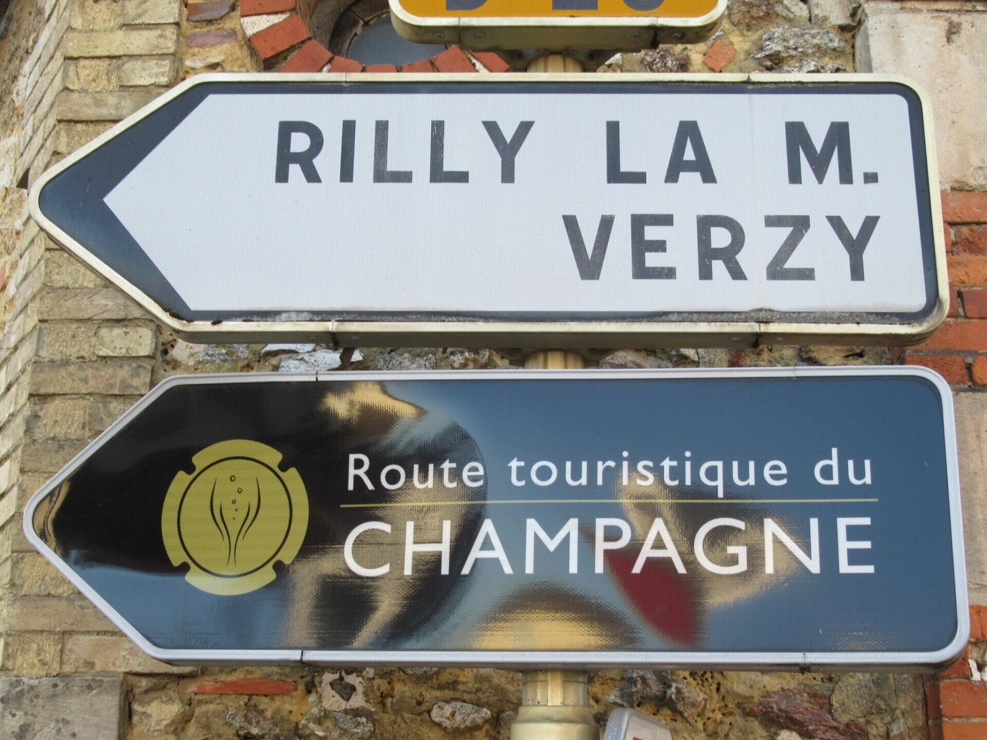 Reims Champagne Tour 2022