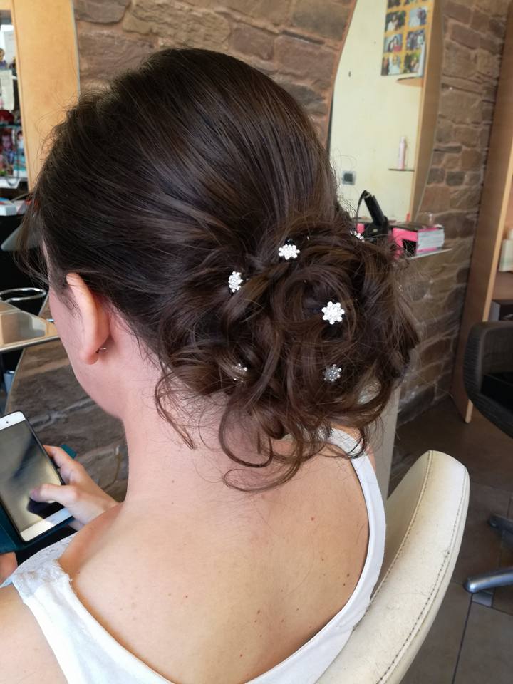 acconciatura per cerimonia