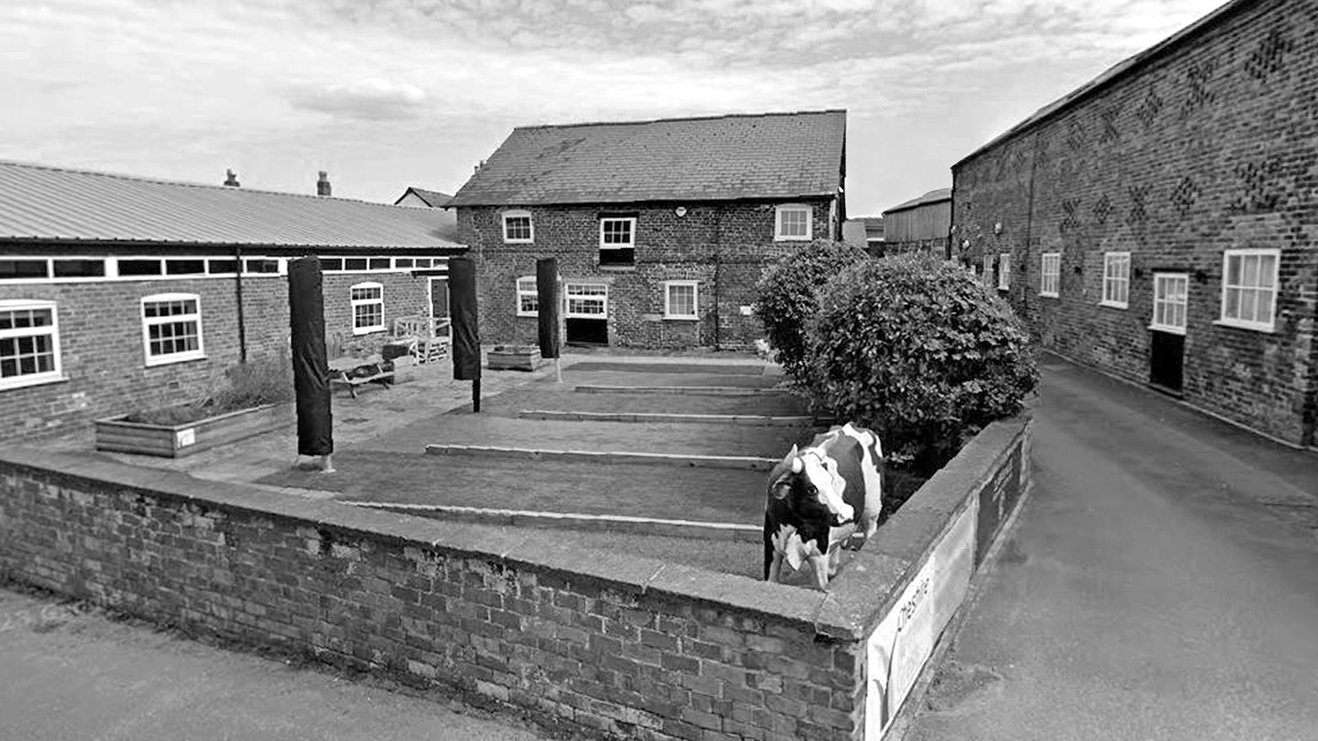 Contact Clarkson Bespoke